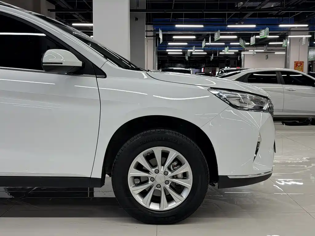 Haval M6 — миниатюра 4