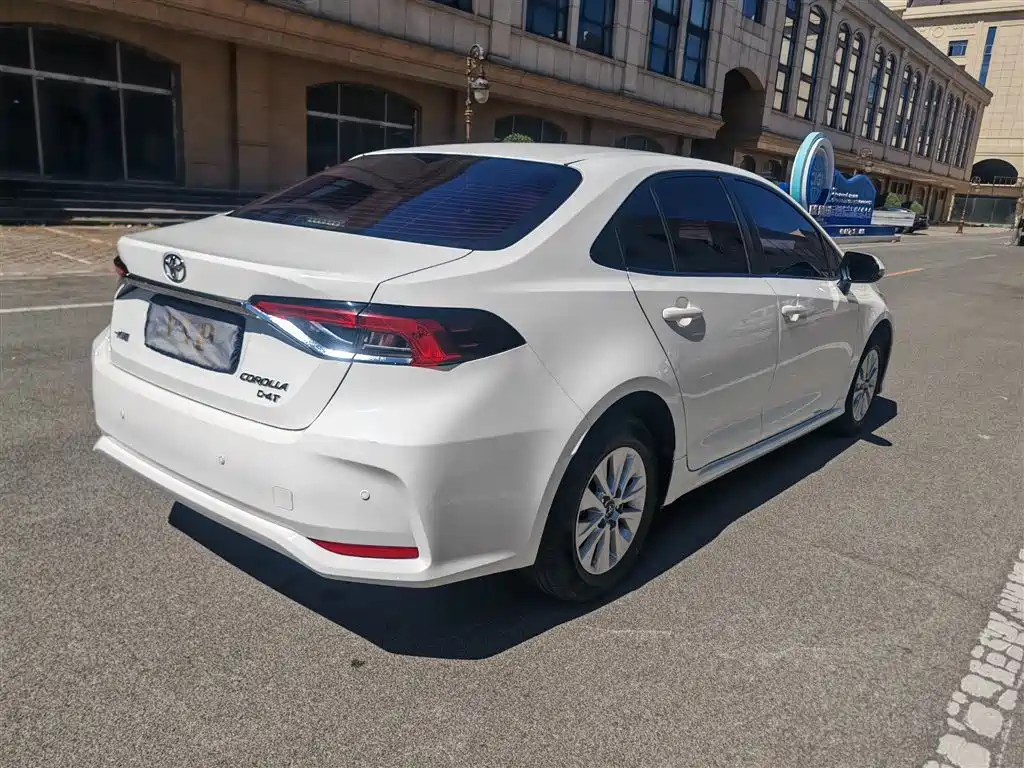 Toyota Corolla — миниатюра 14