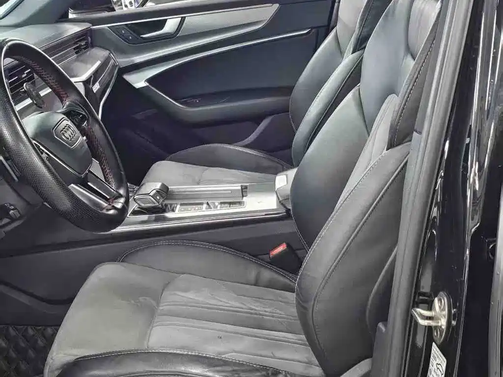 Audi A6L New Energy — миниатюра 9