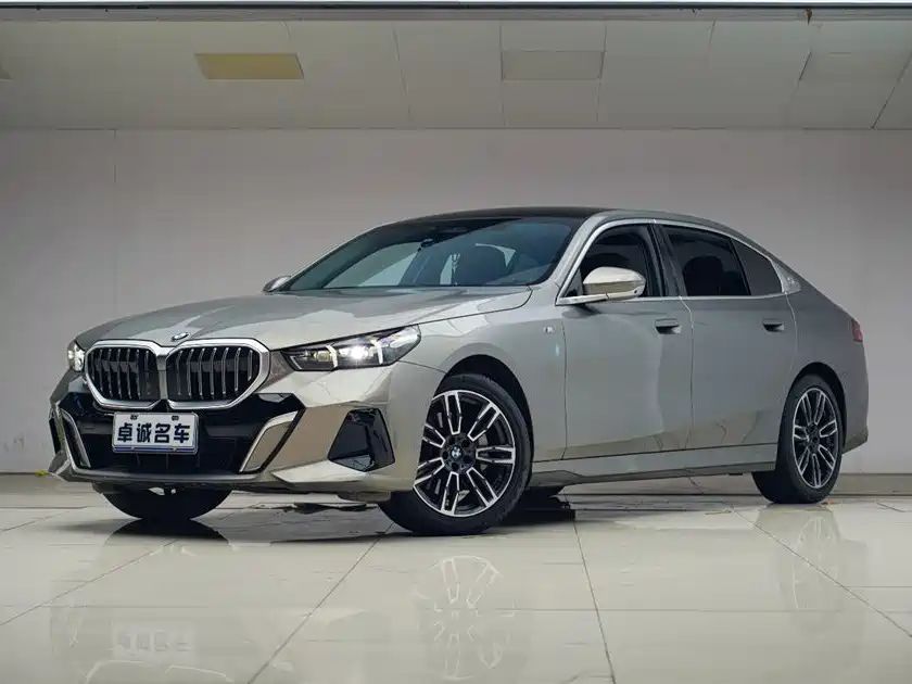 BMW 5 Series 2024
