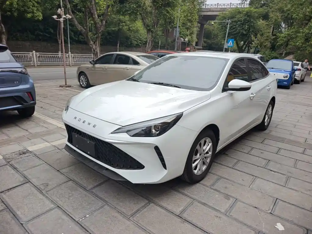 Roewe i5 — миниатюра 2