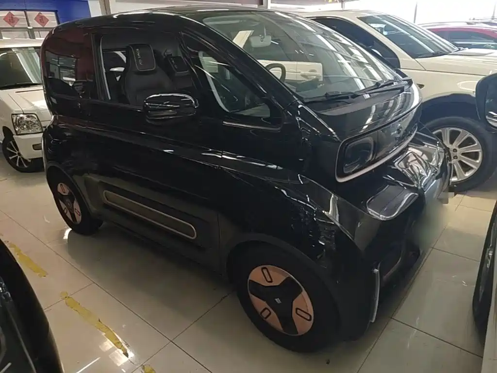 Baojun KiWi EV — миниатюра 4