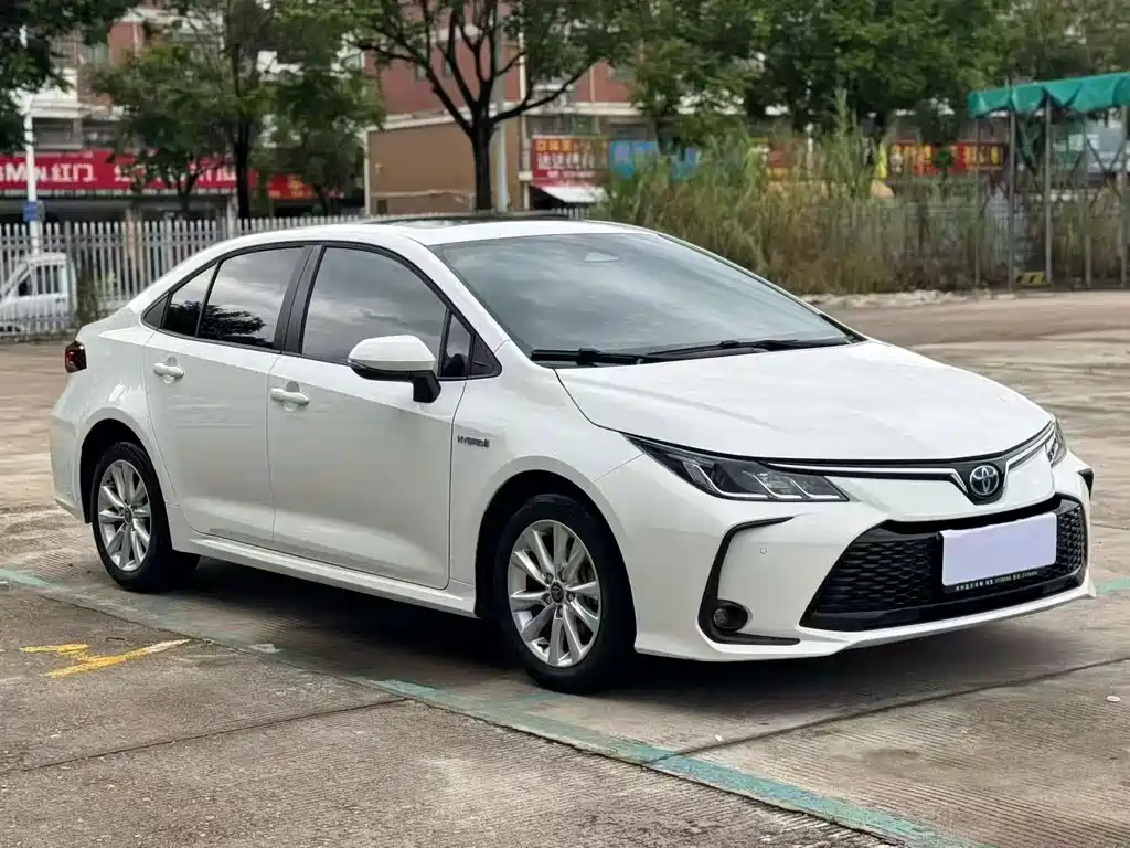 Toyota Corolla — миниатюра 3