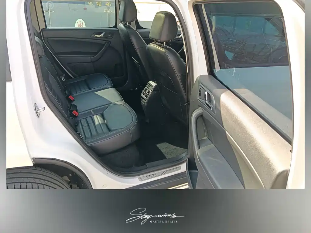 Skoda Yeti TSI280 DSG Forward Edition, фото 4