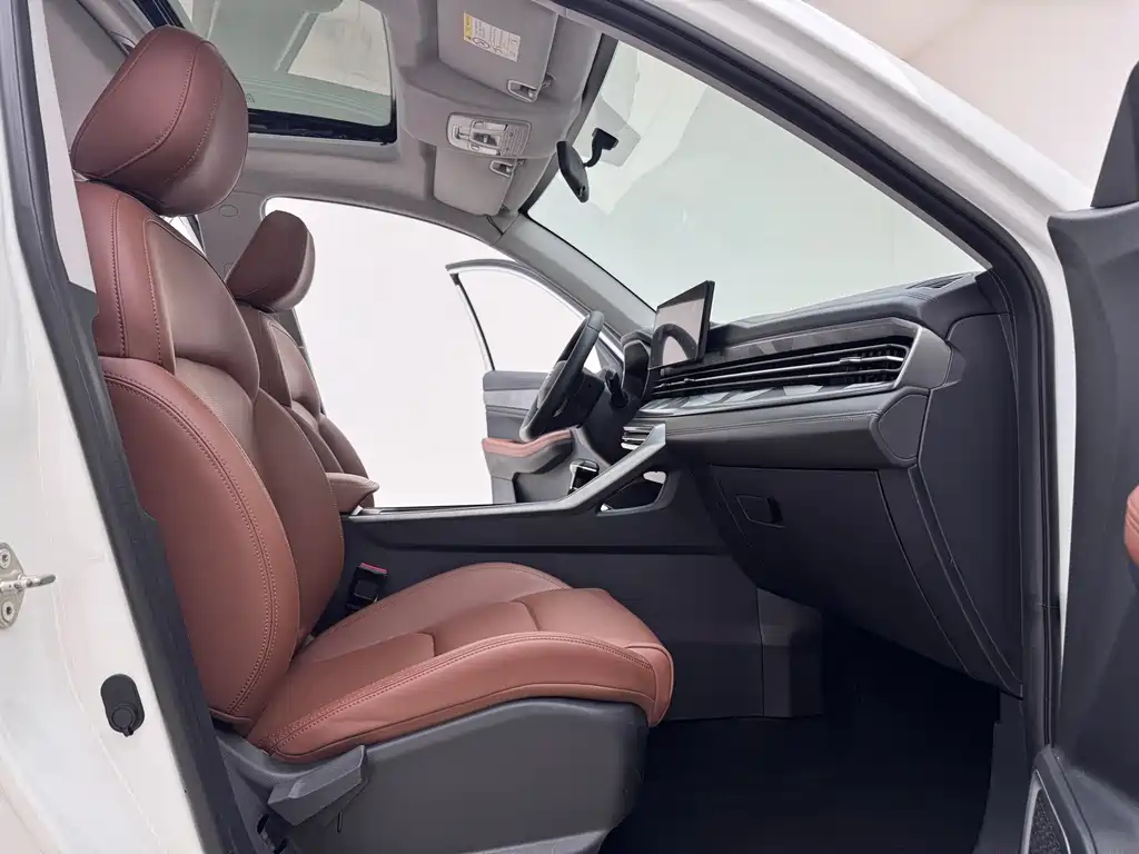 GEELY AUTOMOBILE VISION X6