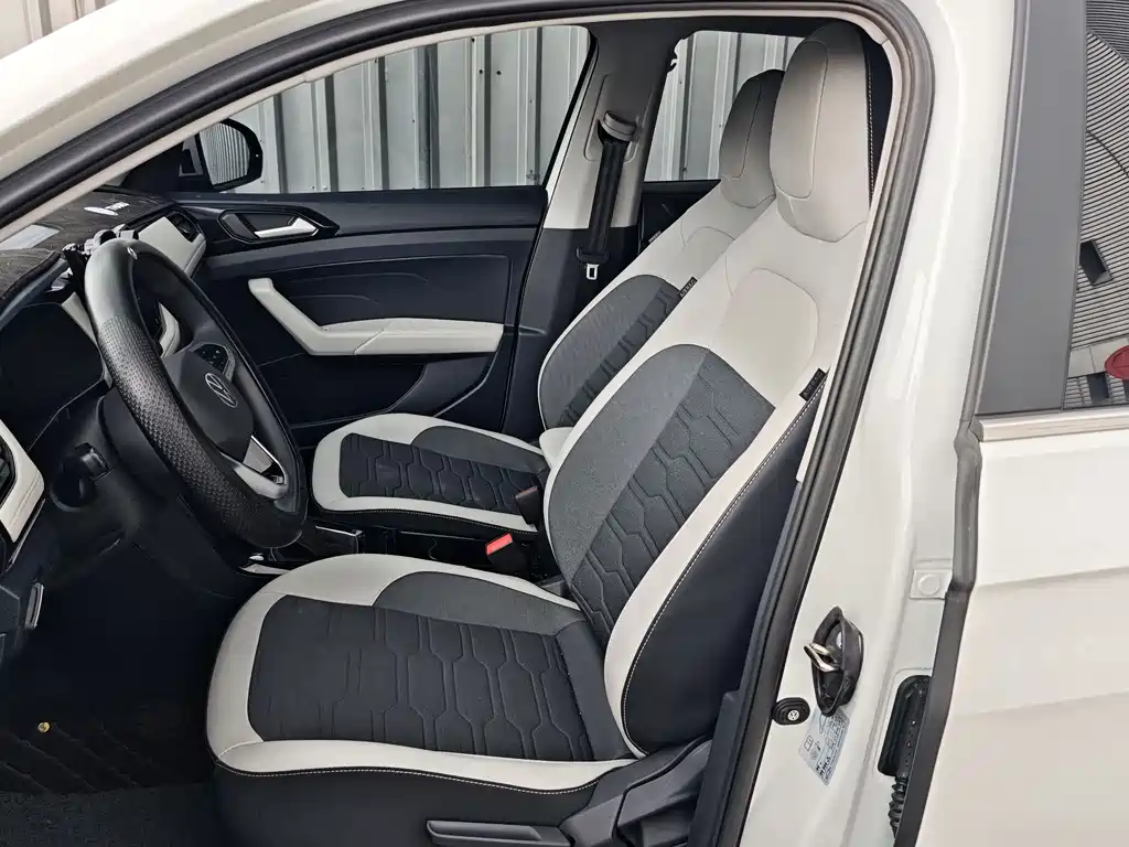Volkswagen Tharu 2025 1.5L