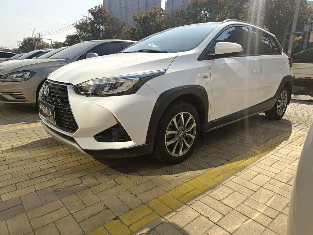 TOYOTA YARIS L ZHIXUAN