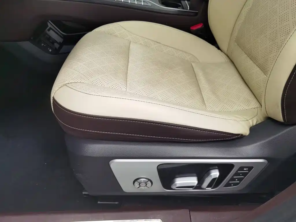 Wey Wey VV6 — миниатюра 20