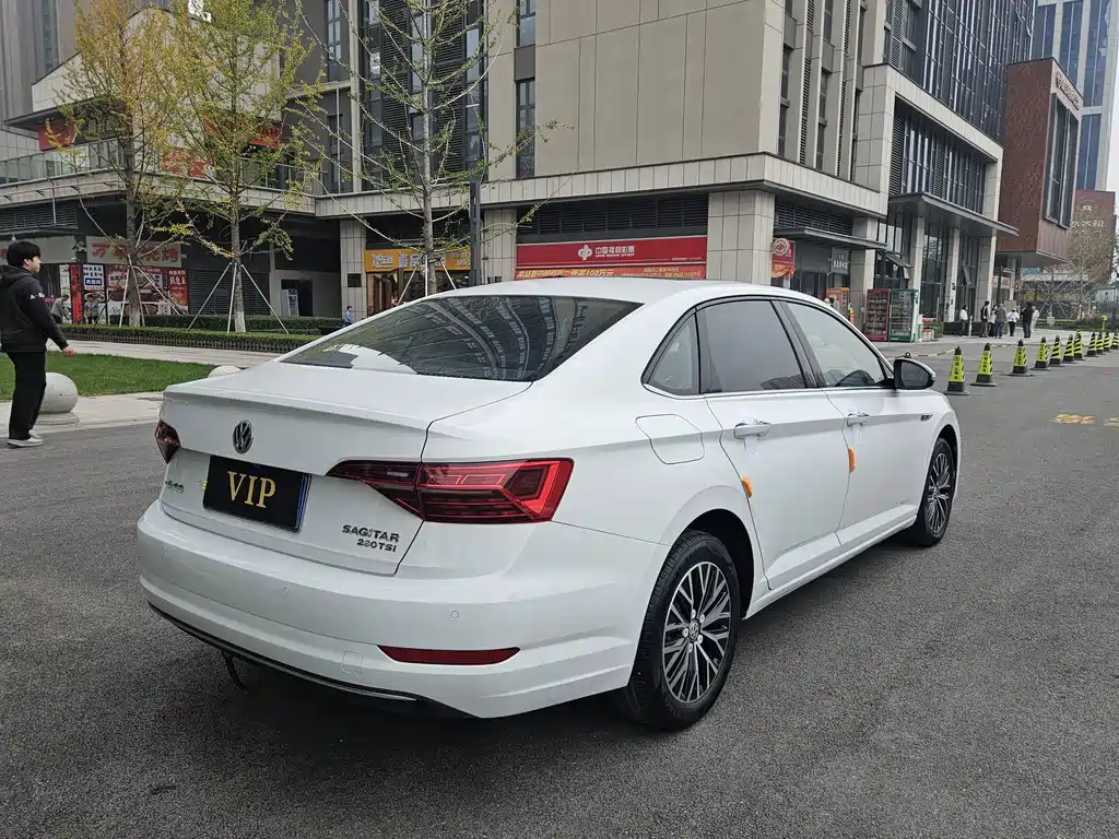 Volkswagen Sagitar — миниатюра 8