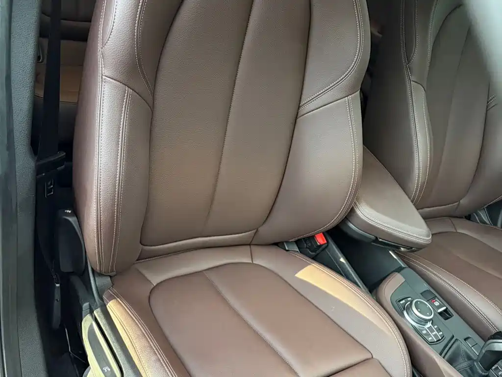 BMW X1 — миниатюра 9