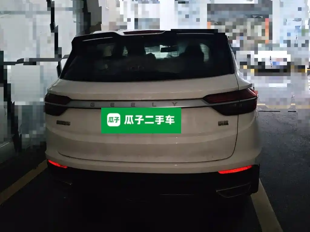 Geely Binyue — миниатюра 3