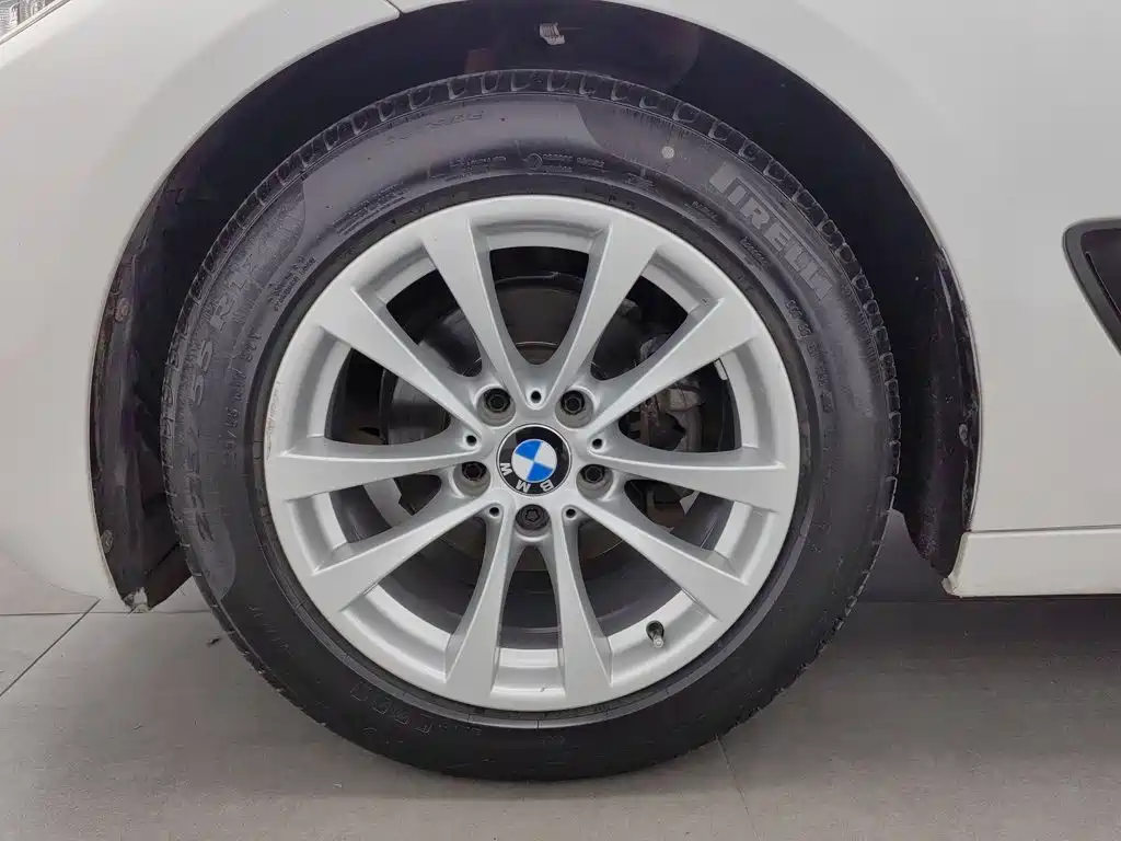 BMW 3 Series GT — миниатюра 17