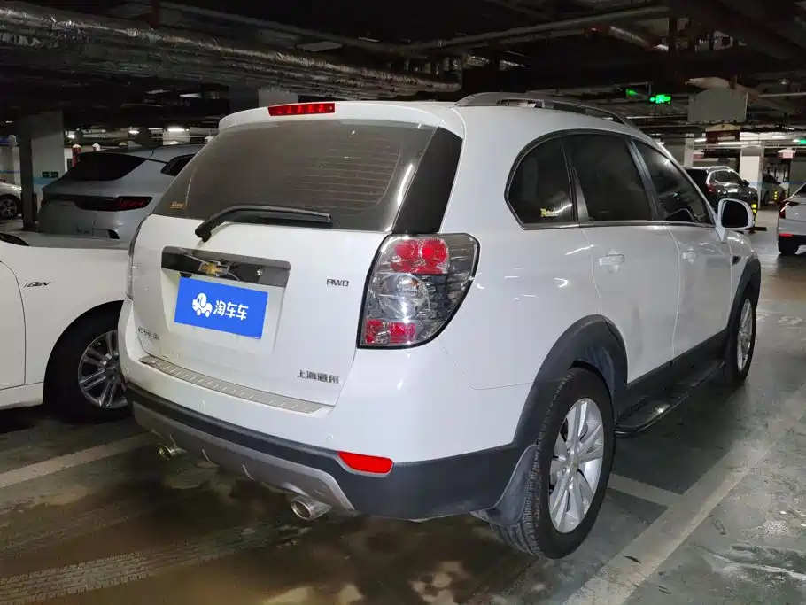 Chevrolet Captiva — миниатюра 3