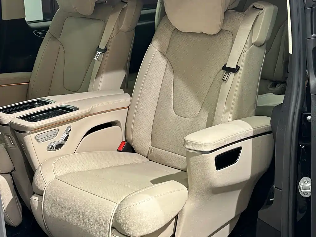 Mercedes-Benz Vito — миниатюра 24