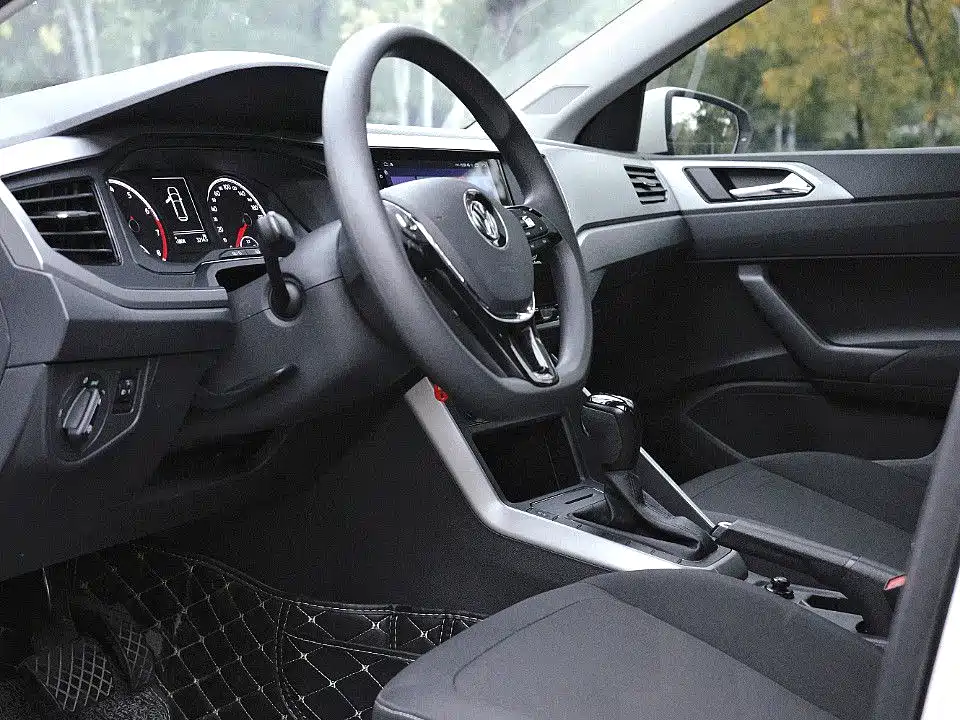 Volkswagen Polo 2019 Plus 1.5L AT