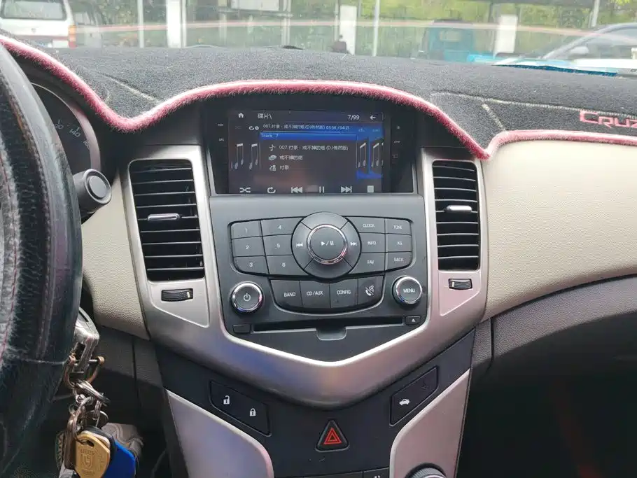 Chevrolet Cruze — миниатюра 13