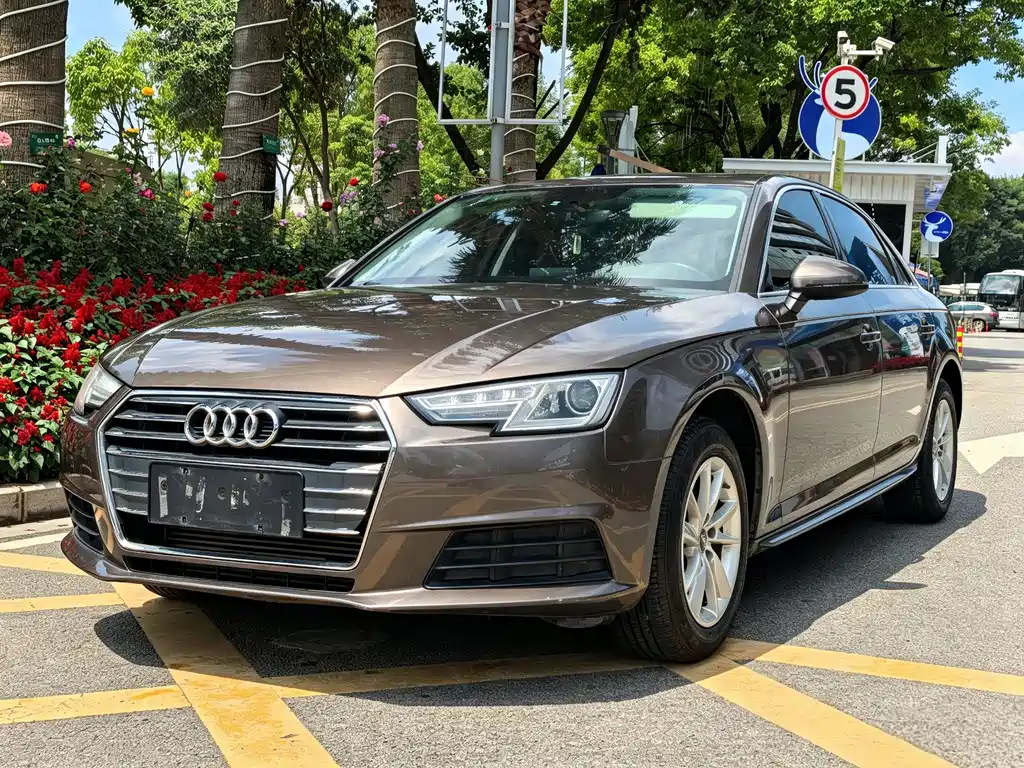 Audi A4L