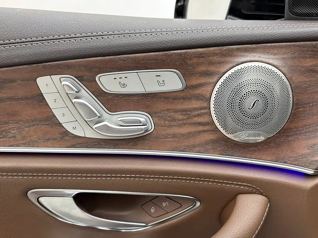 Mercedes-Benz E-Class — миниатюра 15