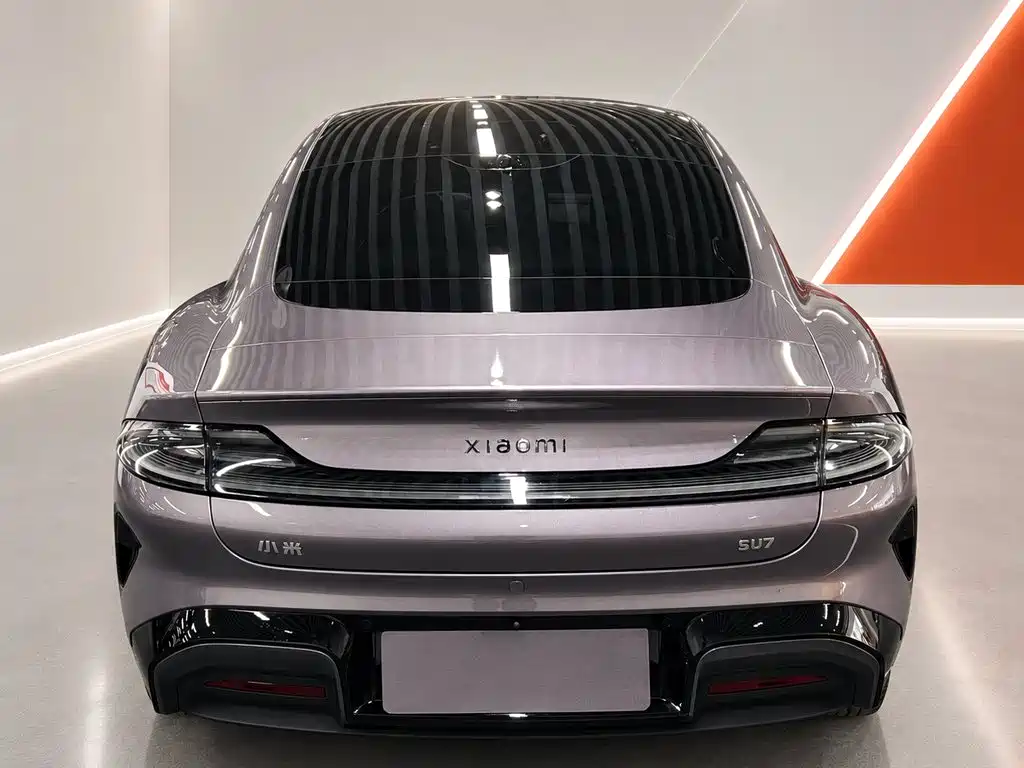 Xiaomi SU7 — миниатюра 5