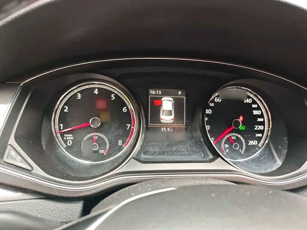 Volkswagen Passat — миниатюра 4