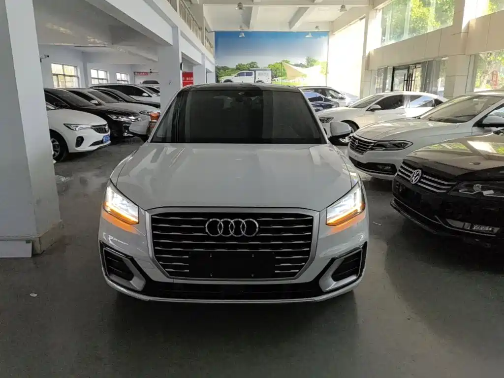 Audi Q2L — миниатюра 3