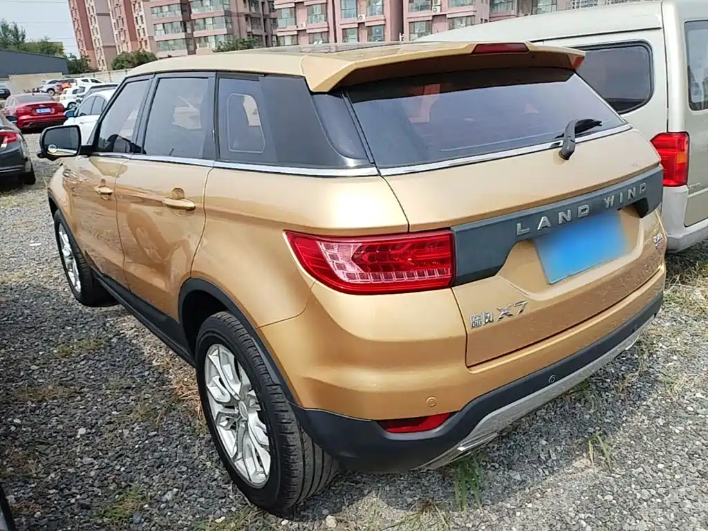 Landwind Landwind X7 — миниатюра 5