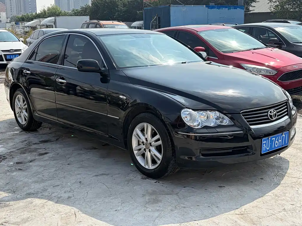 Toyota Reiz — миниатюра 3