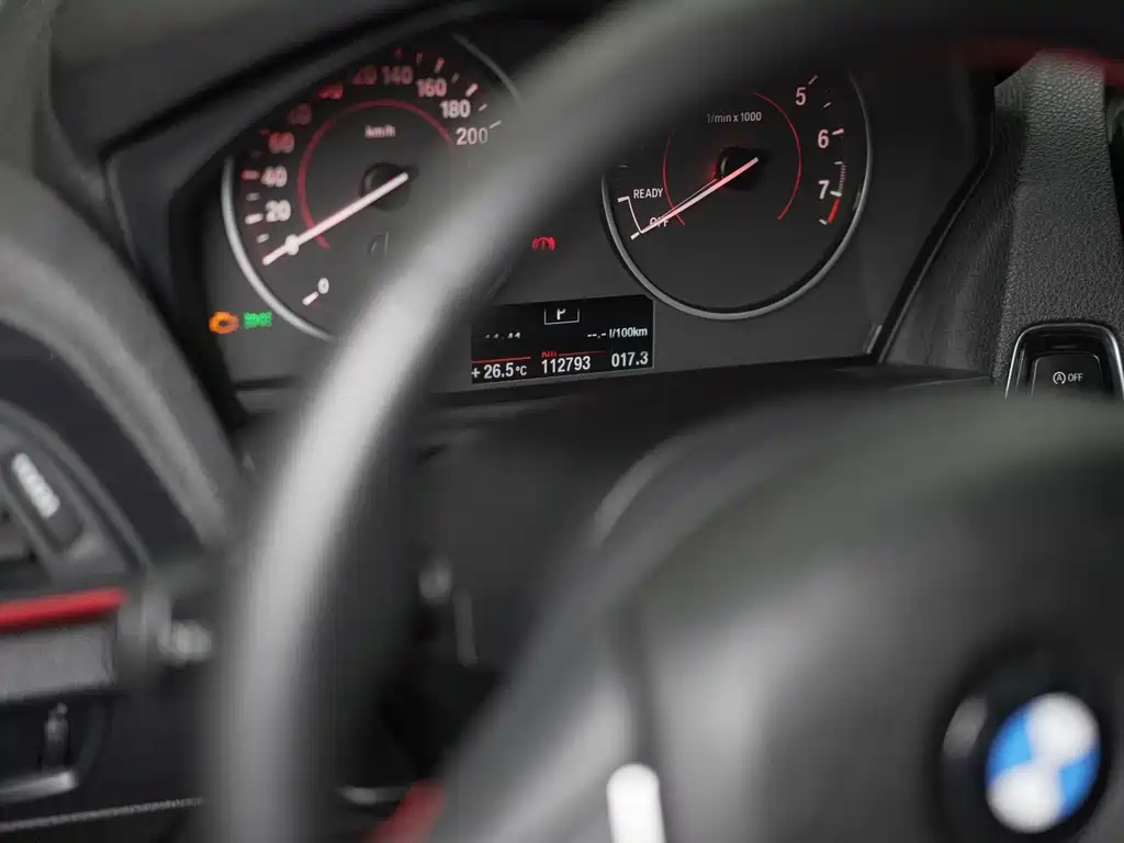 BMW 1 Series (Import) — миниатюра 11