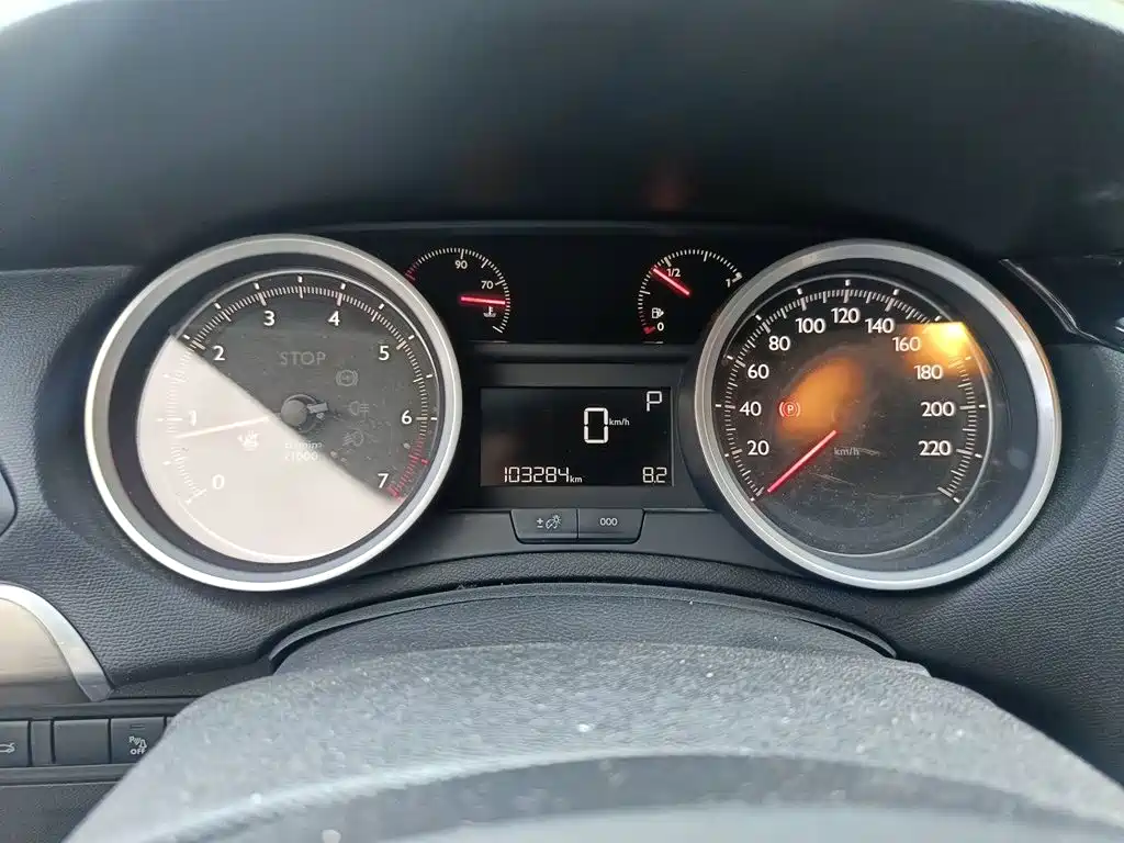 Peugeot 408 — миниатюра 7