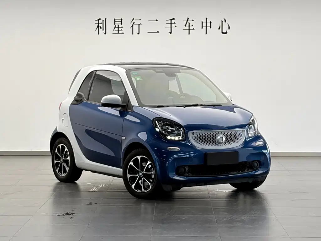 smart Smart Fortwo — миниатюра 3