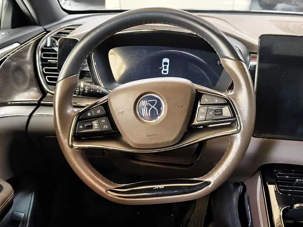 BYD Han — миниатюра 5