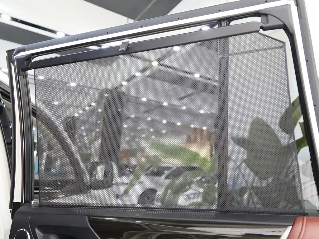 Lexus LX — миниатюра 17