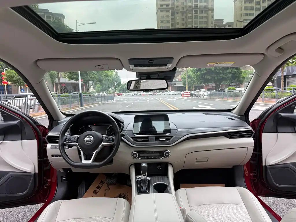 Nissan Teana — миниатюра 8