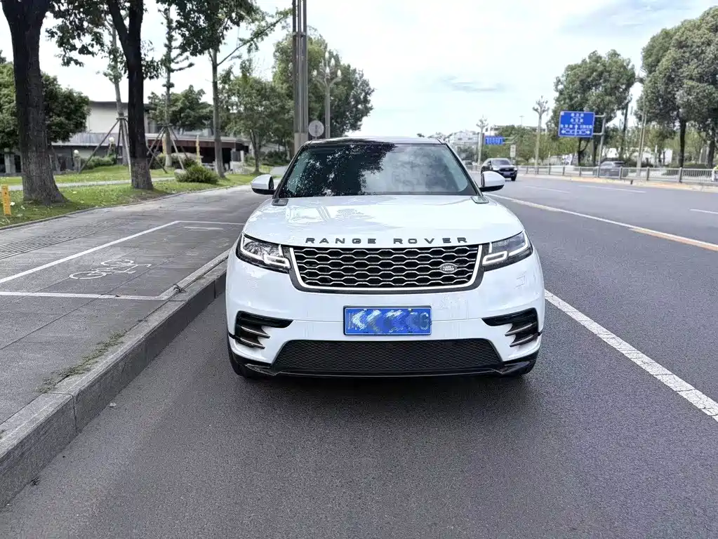 Land Rover Velar — миниатюра 2