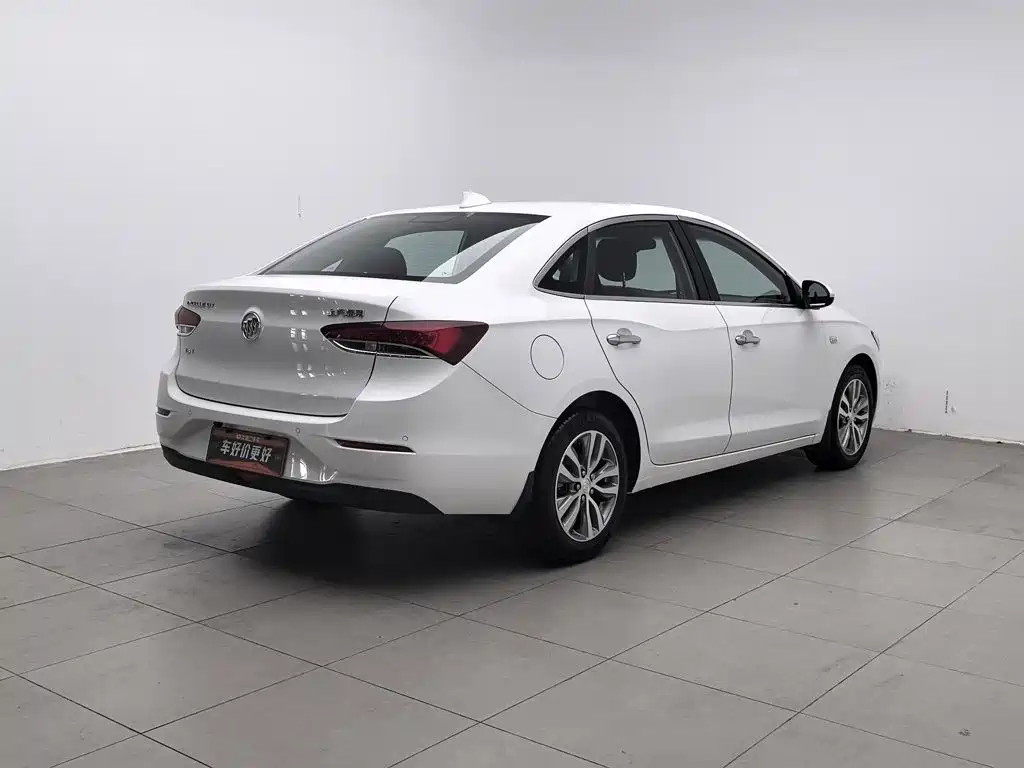 Buick Excelle — миниатюра 2
