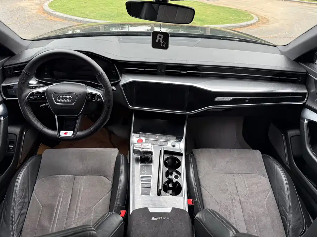 Audi A6L — миниатюра 5