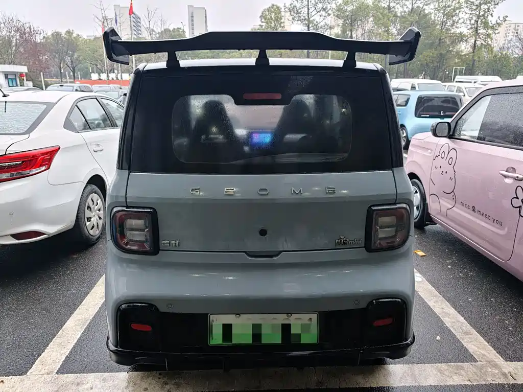 GEELY GALAXY PANDA