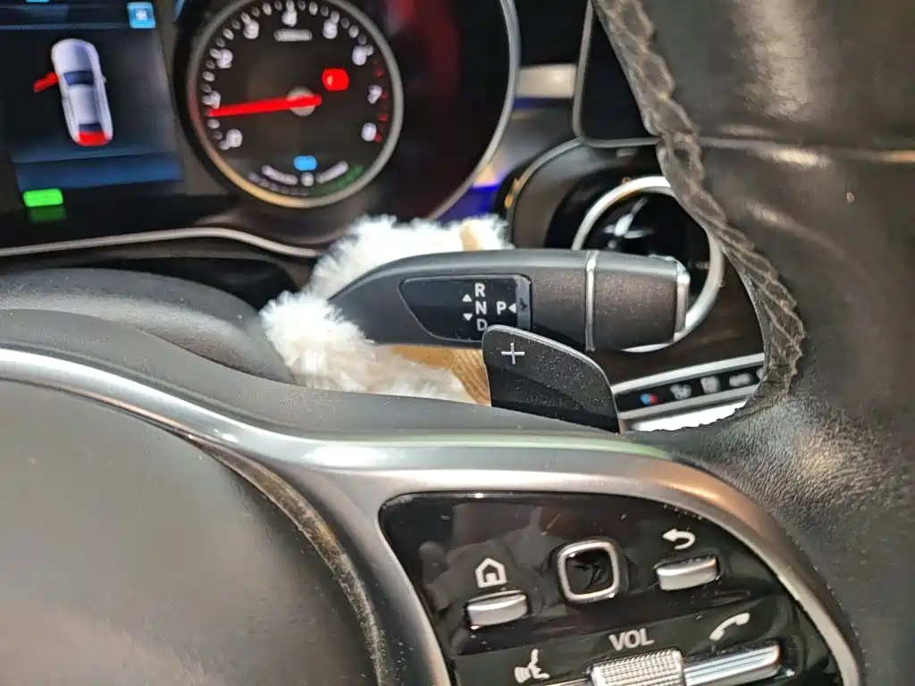 Mercedes-Benz C-Class — миниатюра 7
