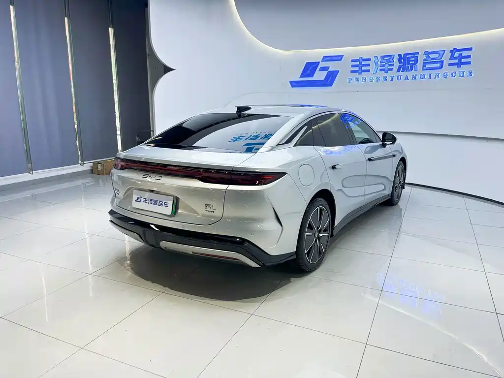 BYD Han L — миниатюра 4