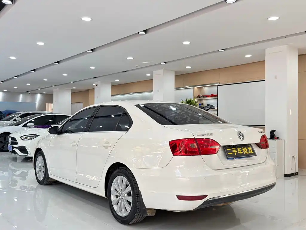 Volkswagen Sagitar — миниатюра 9