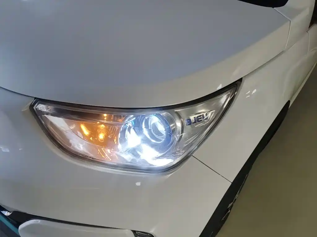 BAIC New Energy EC3 — миниатюра 24