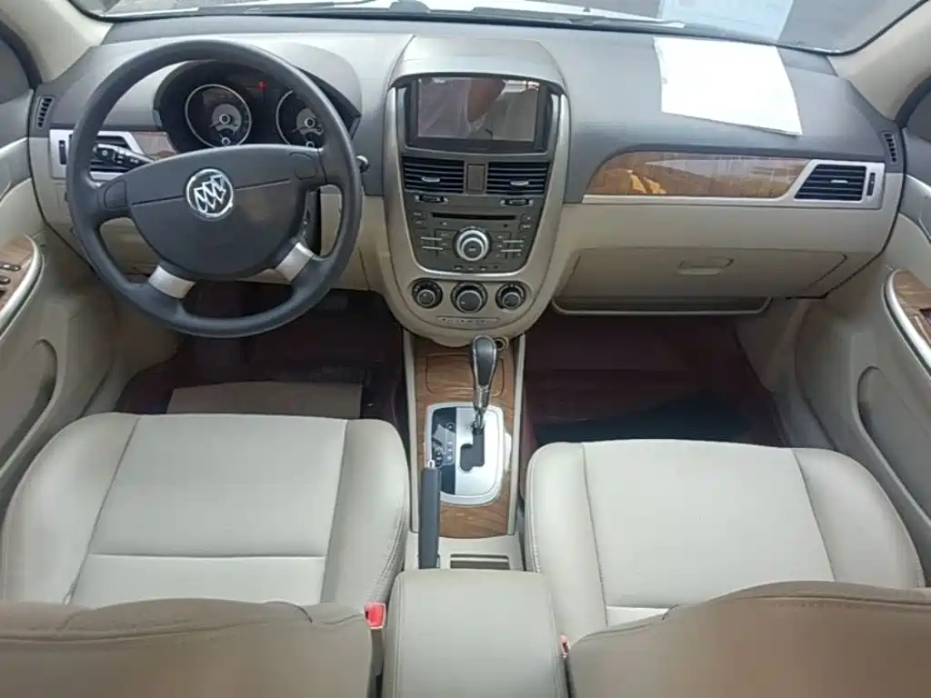 Buick Excelle — миниатюра 10