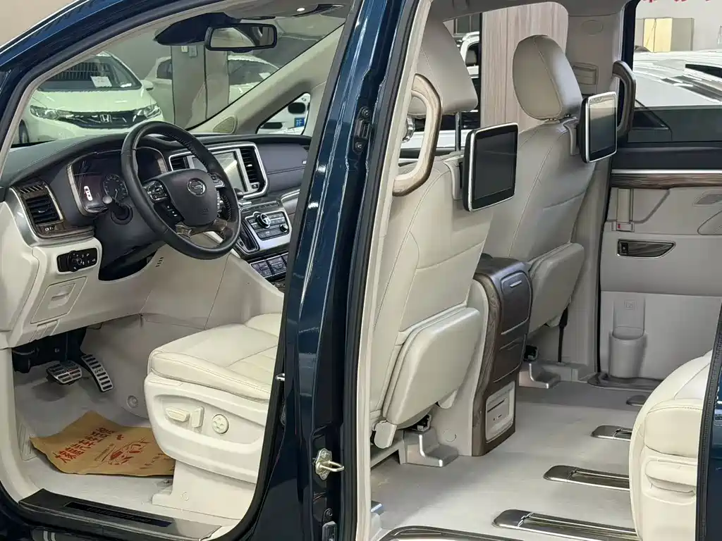 GAC Motor Trumpchi M8 — миниатюра 9