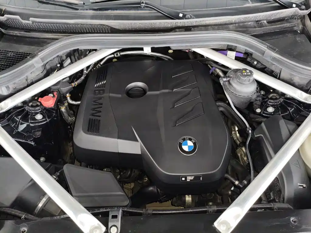 BMW X5 — миниатюра 17