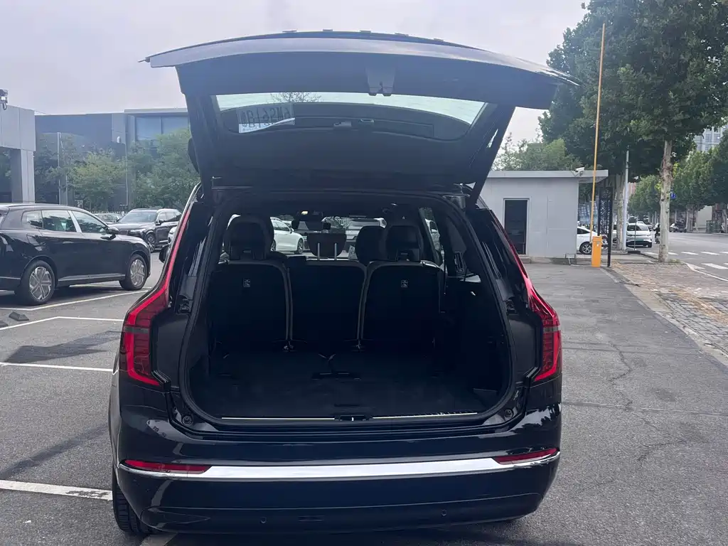 Volvo XC90 PHEV T8 Smart Supreme Luxury Edition 7 seats, фото 10