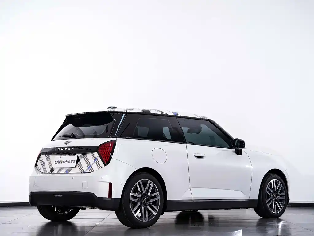 MINI MINI COOPER EV — миниатюра 22