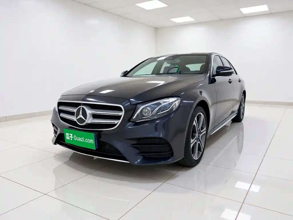 Mercedes-Benz E-Class — миниатюра 2