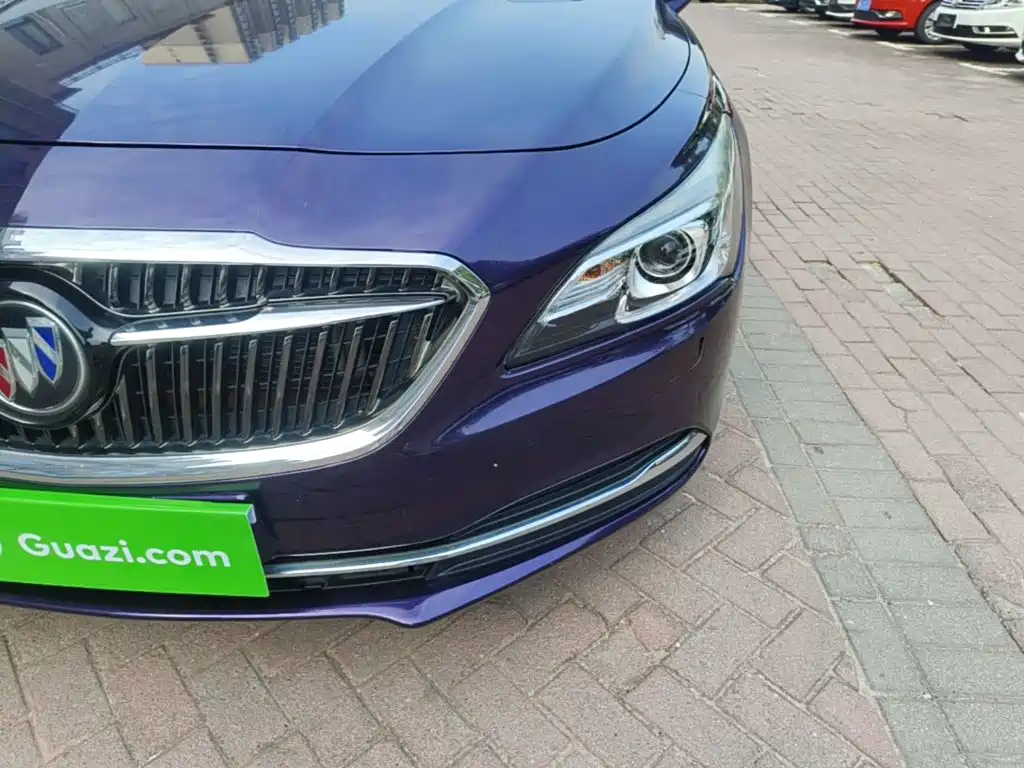 Buick LaCrosse — миниатюра 24