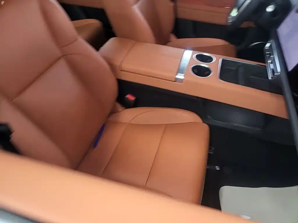 Li Auto Li L6 — миниатюра 25