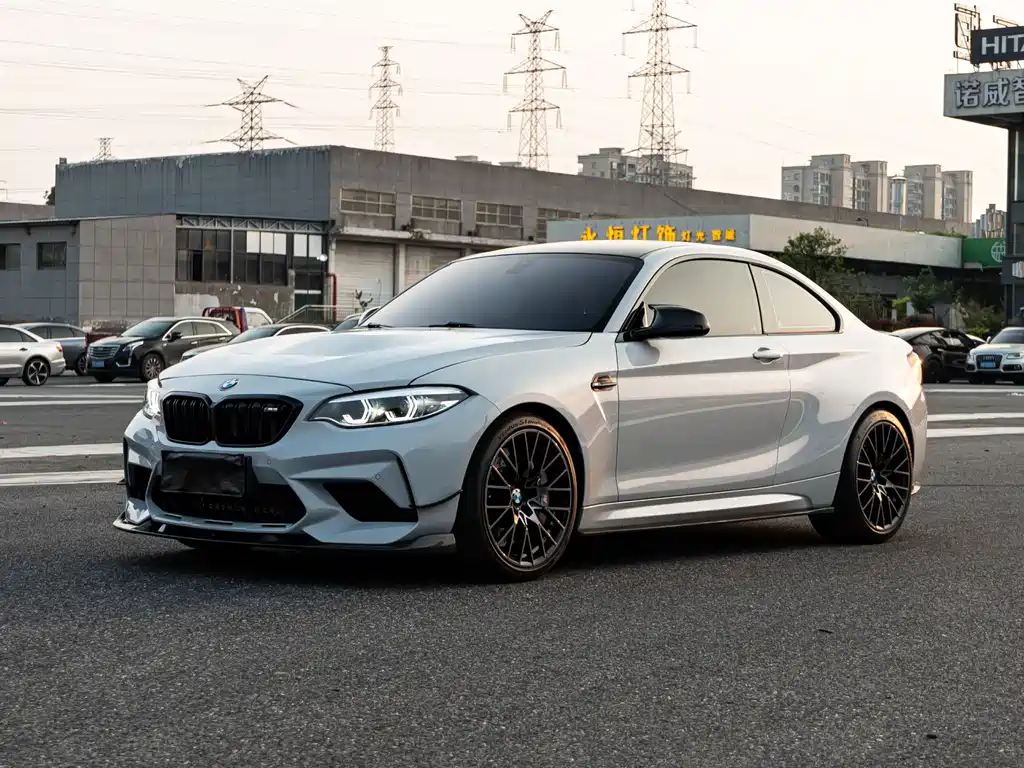 BMW M2 2019